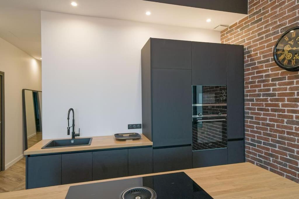 Appartement D'Exception En Centre Ville Sur Quai Sete Exterior photo
